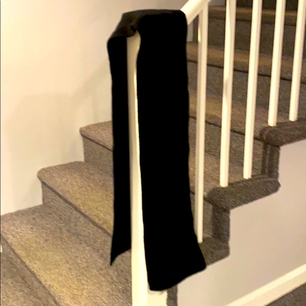 Cashmere scarf